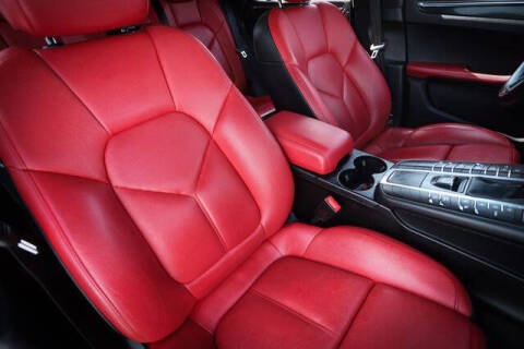 2015 Porsche Macan S