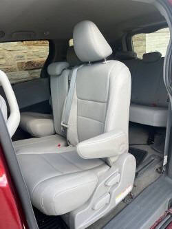 2018 Toyota Sienna XLE 8-Passenger