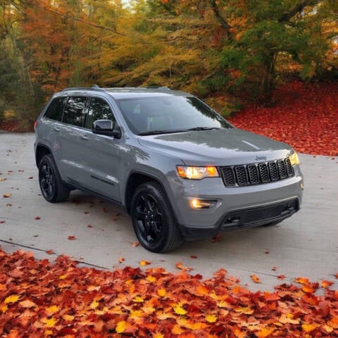 2019 Jeep Grand Cherokee for sale at CROWN AUTOPLEX LLC in Saint Charles, MO