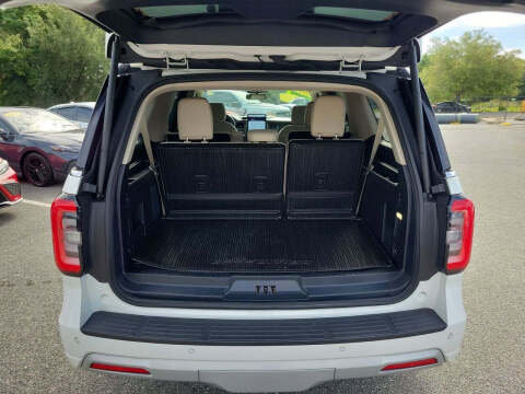 2022 Ford Expedition MAX Platinum
