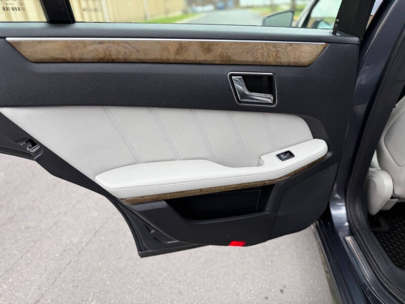 2011 Mercedes-Benz E-Class E 350 Sport 4MATIC