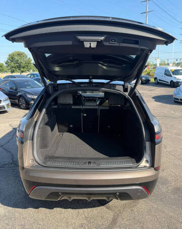 2019 Land Rover Range Rover Velar P250 R-Dynamic SE