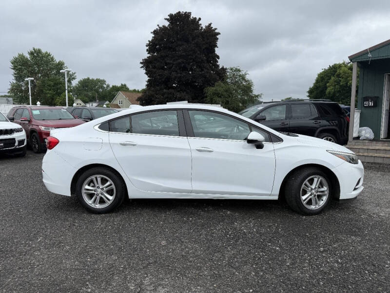 2017 Chevrolet Cruze LT Auto