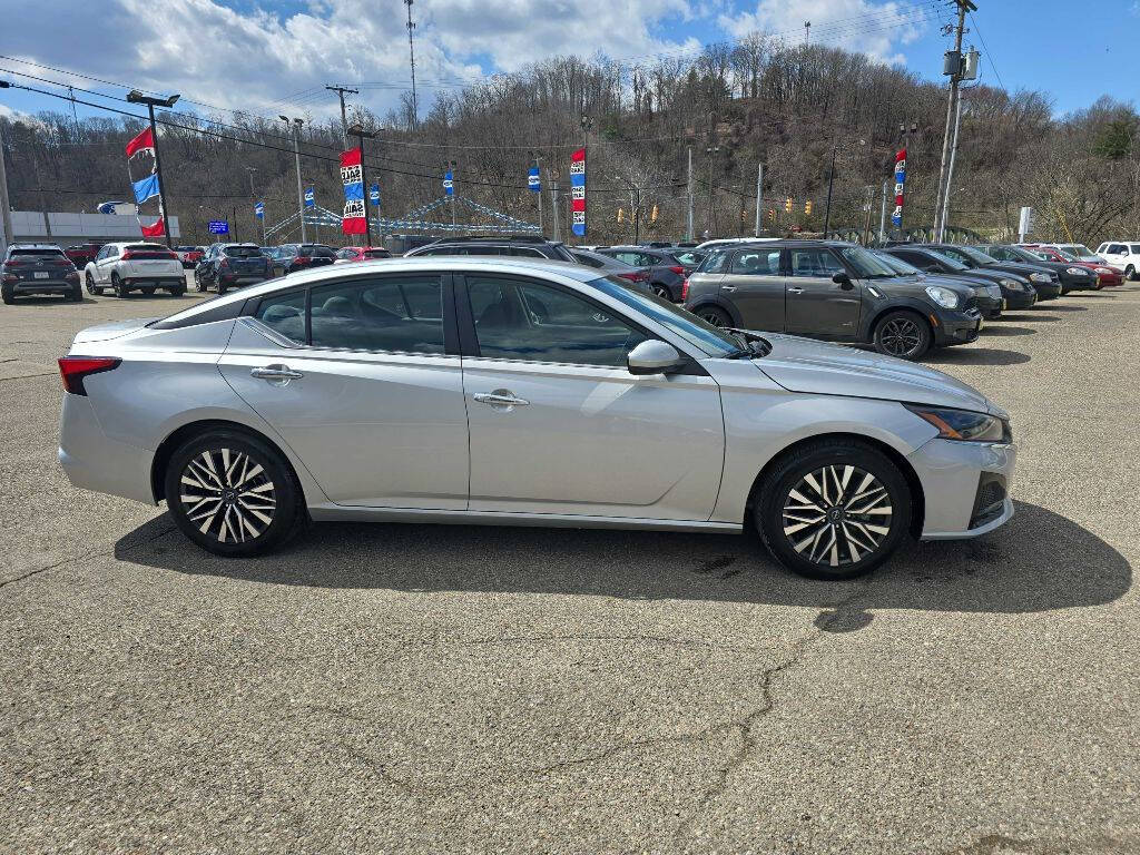 2023 Nissan Altima for sale at Cambridge Used Cars in Cambridge, OH