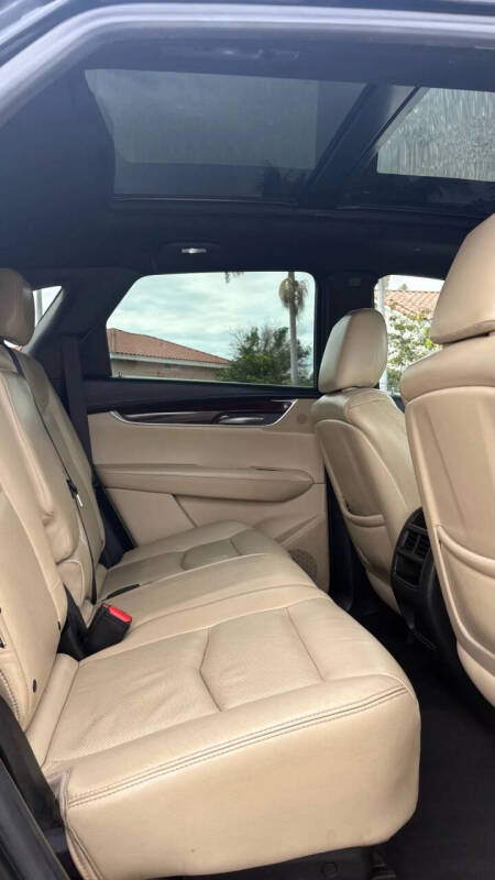 2017 Cadillac XT5 Luxury