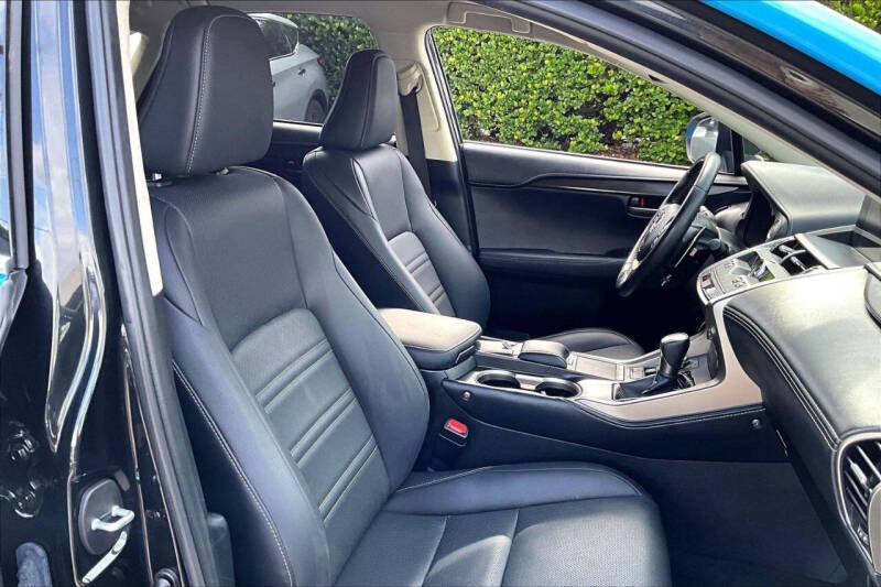 2021 Lexus NX 300