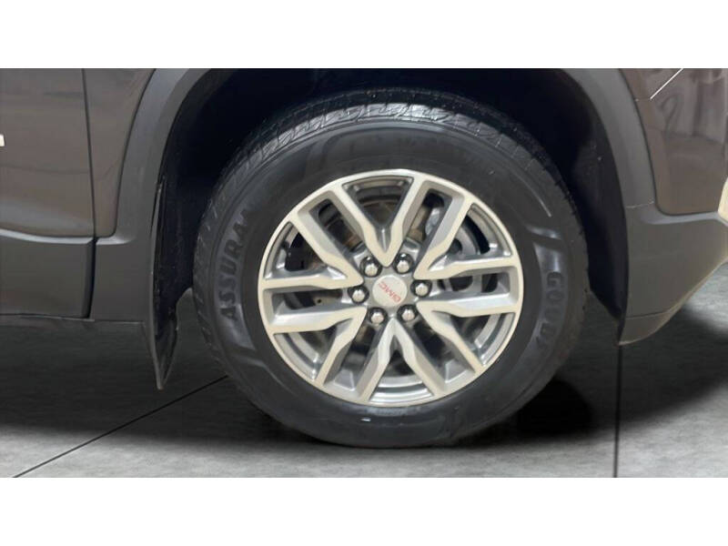 2018 GMC Acadia SLE-2