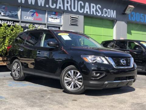 2018 Nissan Pathfinder for sale at CARUCARS LLC in Miami FL