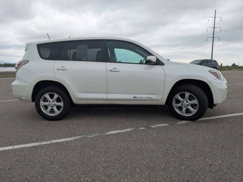 2013 Toyota RAV4 EV