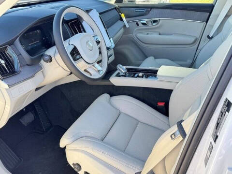 2026 Volvo XC90 B6 Ultra Dark 7P