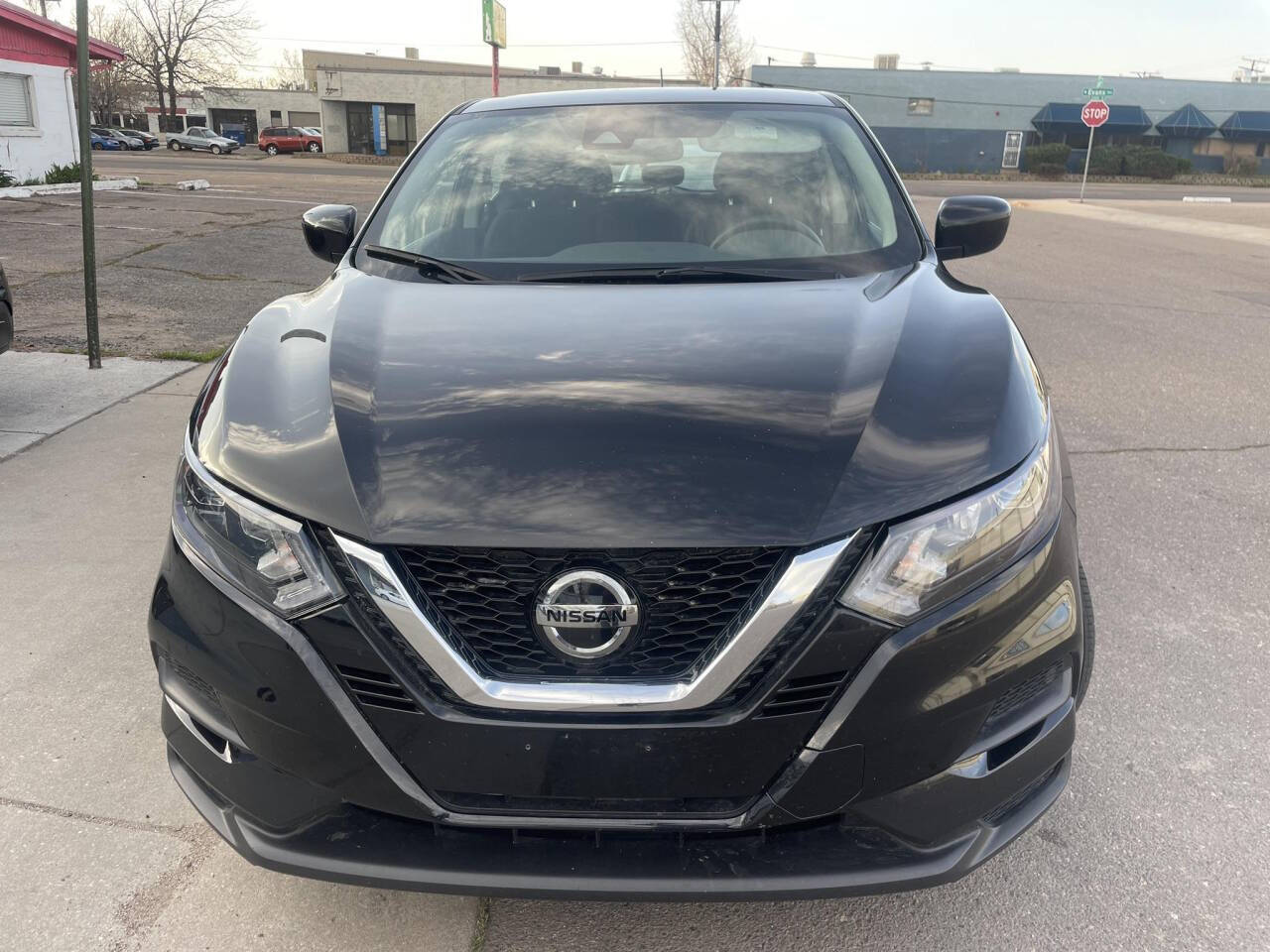 2020 Nissan Rogue Sport for sale at Ganda Auto Sales in Denver, CO