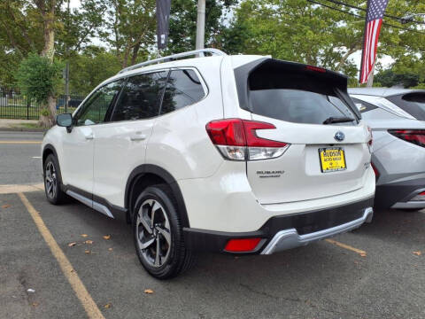 2023 Subaru Forester Touring