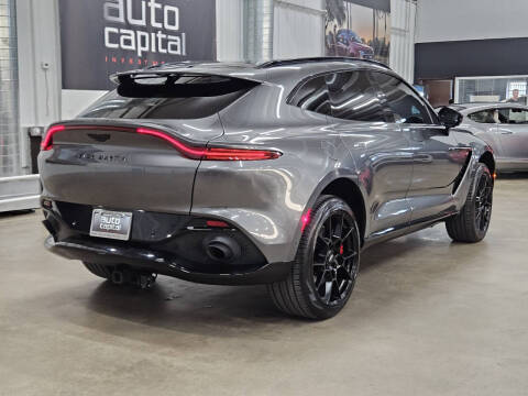 2022 Aston Martin DBX