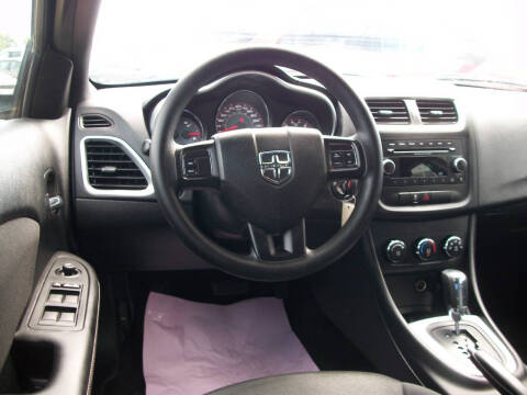 2013 Dodge Avenger SE