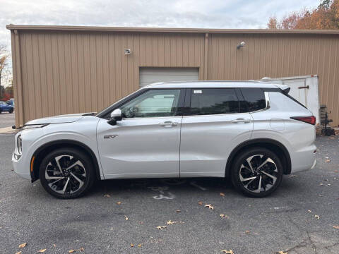 2025 Mitsubishi Outlander PHEV SEL