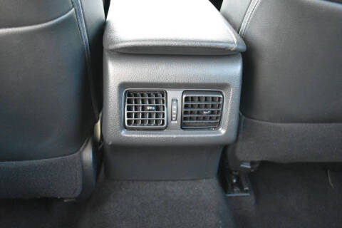 2018 Toyota Camry Hybrid XLE