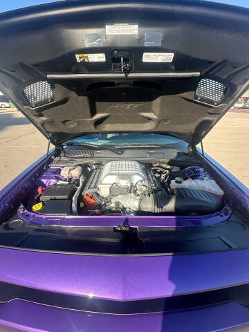 2016 Dodge Challenger SRT Hellcat