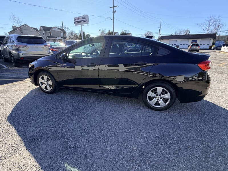 2018 Chevrolet Cruze LS Auto