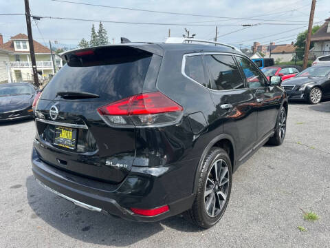 2018 Nissan Rogue