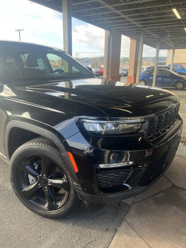 2023 Jeep Grand Cherokee Altitude