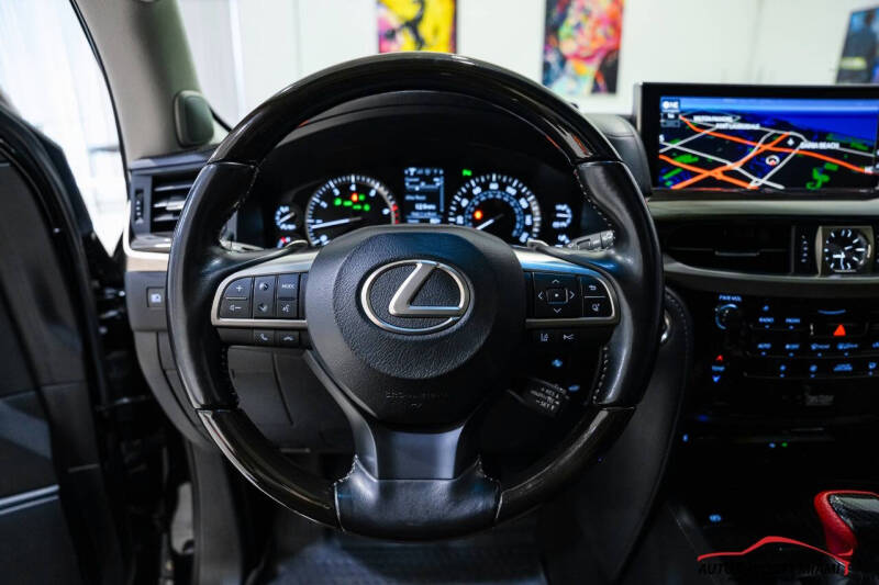 2021 Lexus LX 570 Three-Row