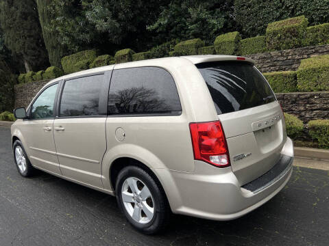 2013 Dodge Grand Caravan SE