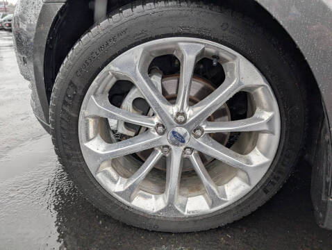 2016 Ford Taurus Limited