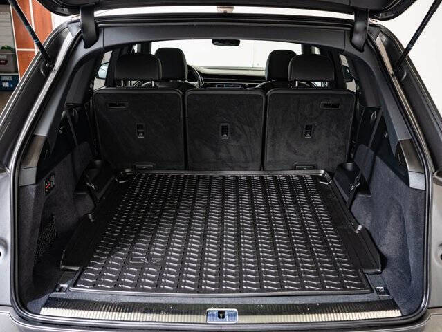 2025 Audi Q7 quattro Premium Plus 45 TFSI