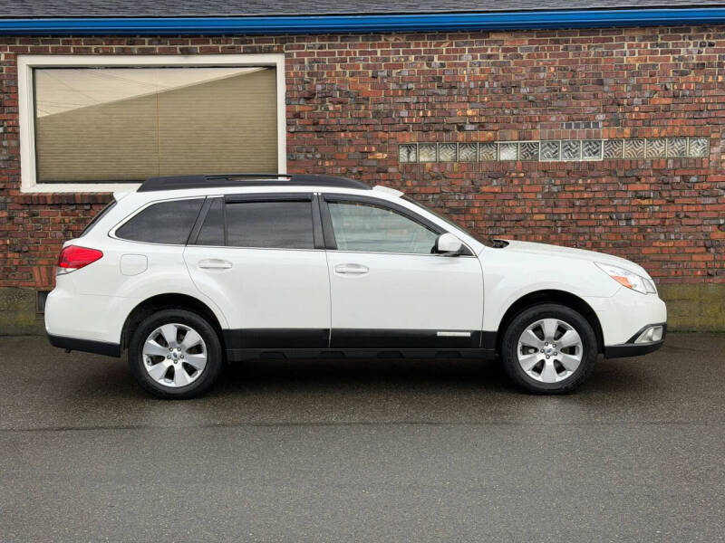 2012 Subaru Outback 3.6R Limited