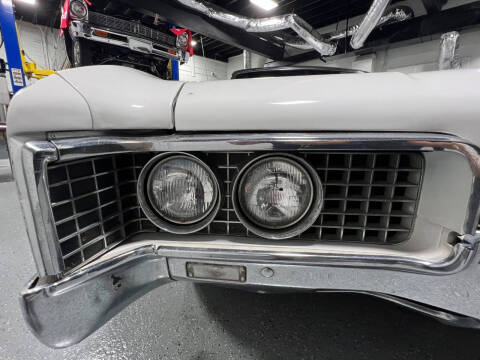 1967 Oldsmobile Ninety-Eight