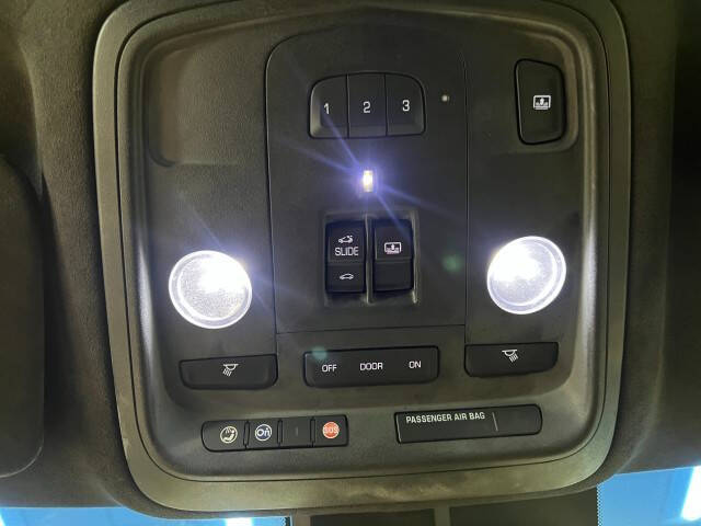 2014 Cadillac XTS Platinum Vsport