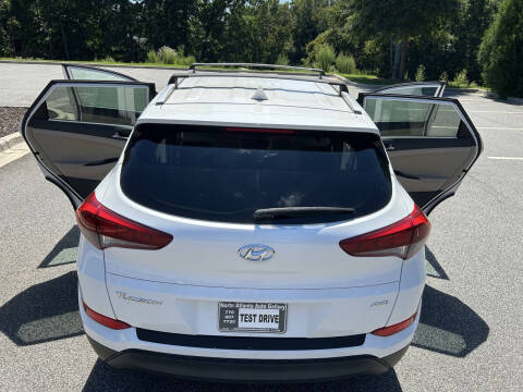 2017 Hyundai Tucson SE Plus