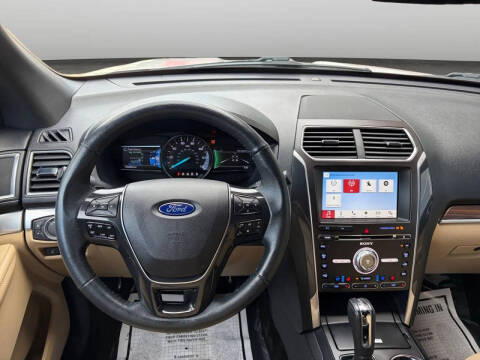 2017 Ford Explorer Limited