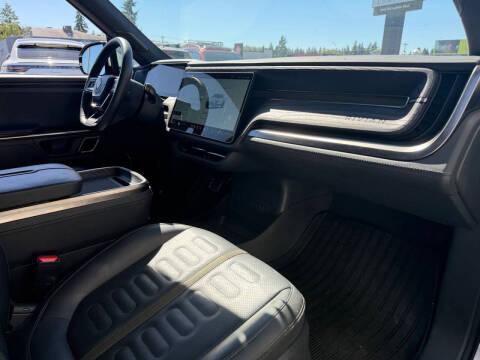2023 Rivian R1T