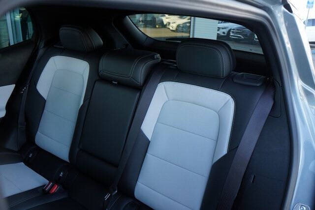 2025 Chevrolet Equinox EV LT 2