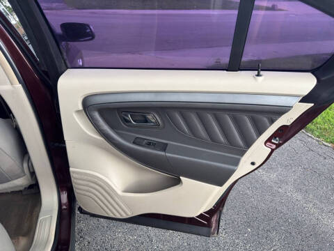 2012 Ford Taurus SEL