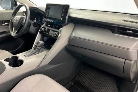 2022 Toyota Venza LE