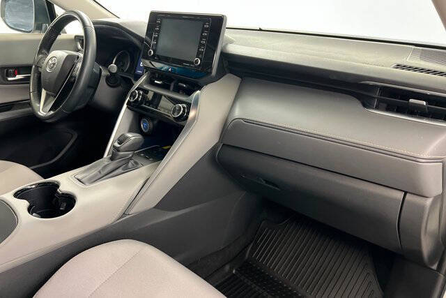 2022 Toyota Venza LE