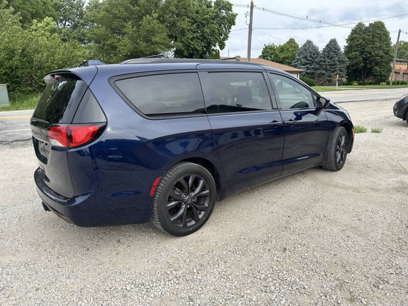 2019 Chrysler Pacifica Touring Plus