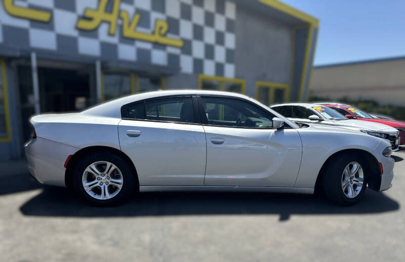 2019 Dodge Charger SXT