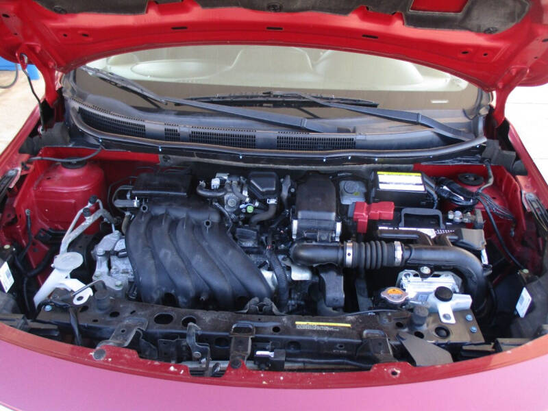 2019 Nissan Versa S Plus