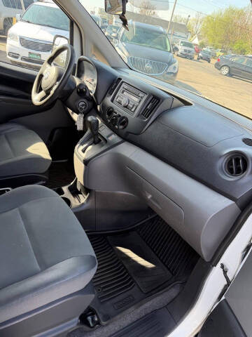 2014 Nissan NV200