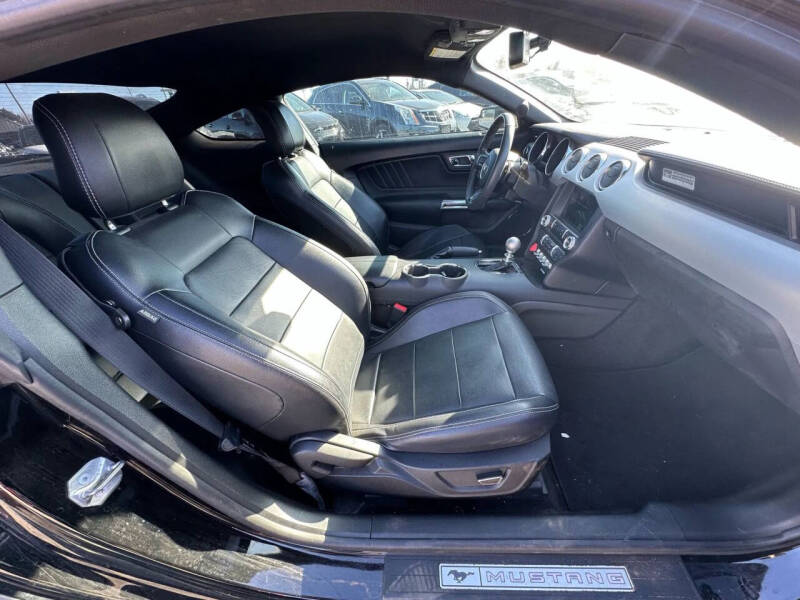 2017 Ford Mustang GT Premium