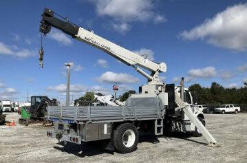 2014 Freightliner M2 106