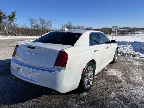 2018 Chrysler 300 Limited