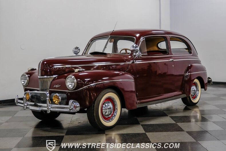 1941 Ford Deluxe