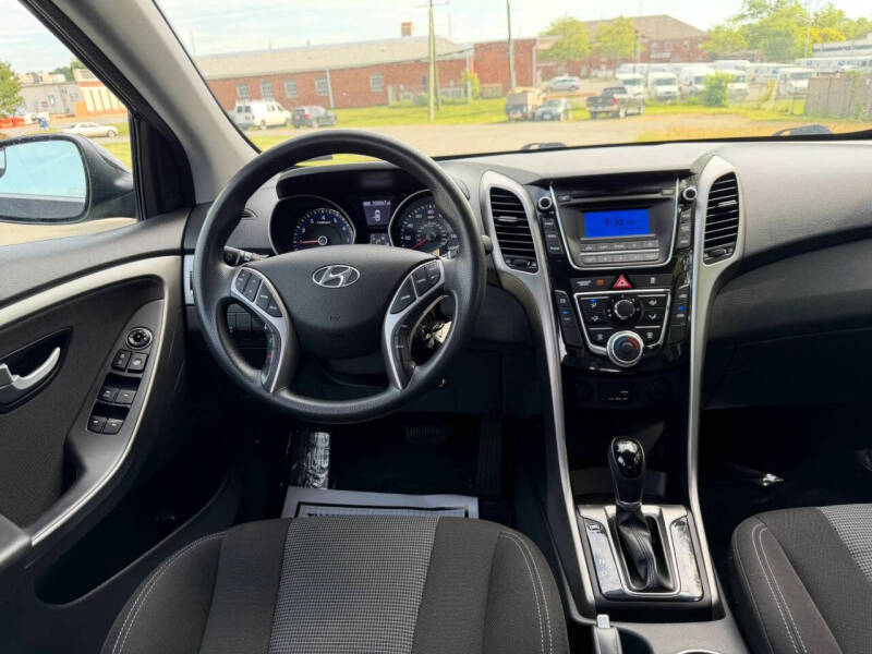 2017 Hyundai Elantra GT
