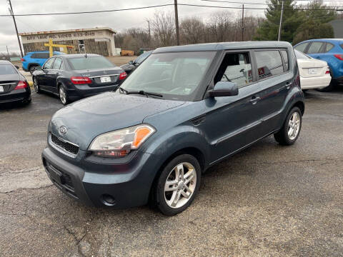 2011 Kia Soul +