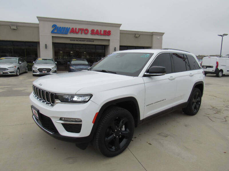 2022 Jeep Grand Cherokee Limited's photo