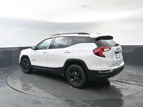 2023 GMC Terrain AT4